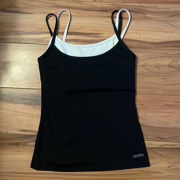 Calvin Klein Performance Tank with built in sports bra - Picture 1 of 4
